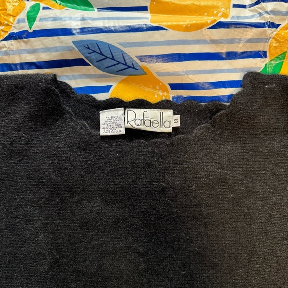 Vintage Rafaella Black Angora Wool Blend Sweater Scallop Neck SMALL Hong Kong - Picture 9 of 9